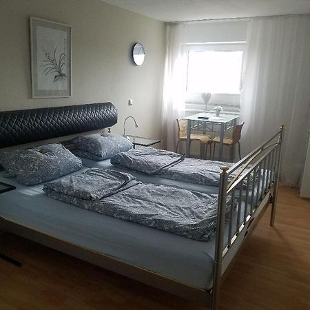 Rooming24, Kleine Pension リューベック エクステリア 写真